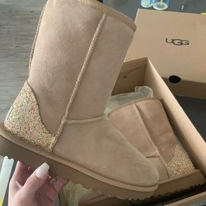 Size 5 women’s ugg boot